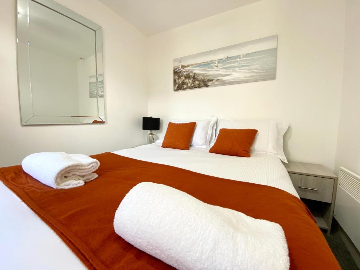 Winter Gardens Service Apartments By Balckpool Service Apartments แบล็คพูล ภายนอก รูปภาพ