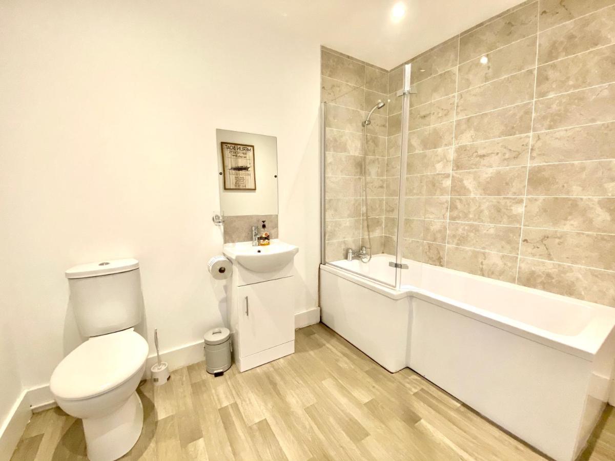 Winter Gardens Service Apartments By Balckpool Service Apartments แบล็คพูล ภายนอก รูปภาพ